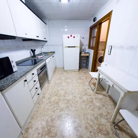 Experience Playa Naufragos Apartment *